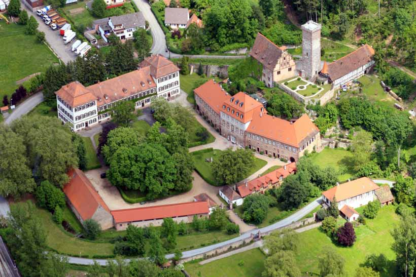 Luftaufnahme Schloss Bödigheim