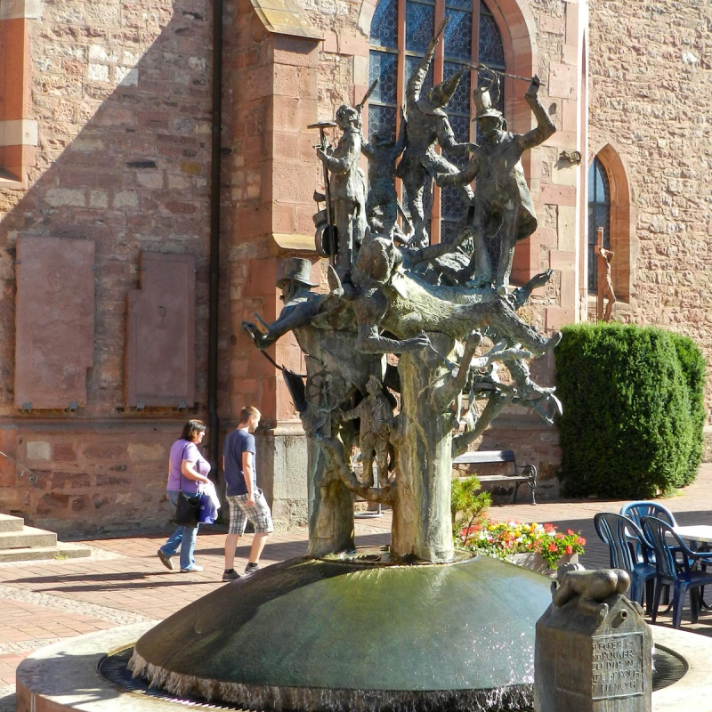 Foto des Narrenbrunnens