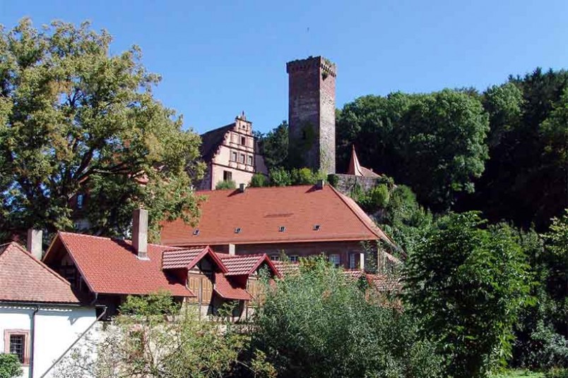 Blick auf den Schlossberg in Bödigheim Schlossberg Bödigheim