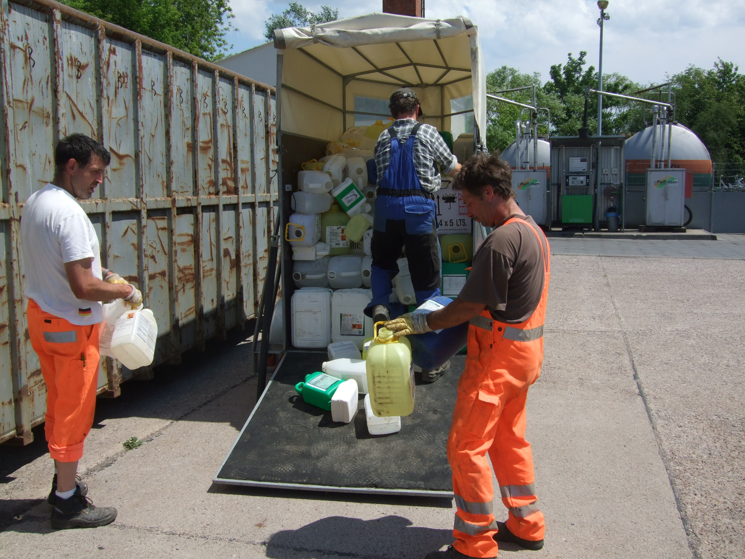 Foto: PAMIRAVorschlag Bildunterschrift: Anlieferung und Annahme von leeren Verpackungen