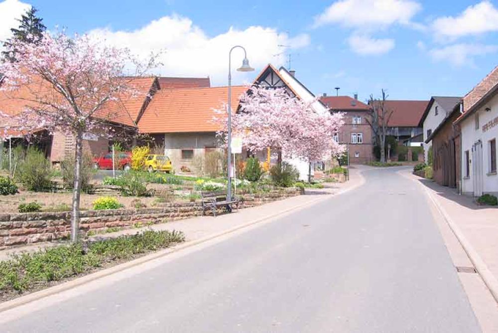 Ortsdurchfahrt in Hollerbach